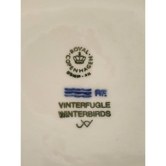 PLATE-ROYAL COPENHAGEN-BLUE CHRISTMAS COLLECTION-WINTERBIRDS-1987 - Picture 6 of 7